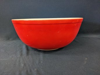 Large Red Pyrex 404 / 4QT Bowl