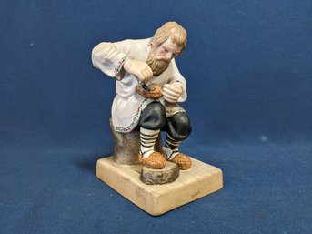 Russian (?) Cobbler Figurine In Biscuit Porcelain (Gardner?)