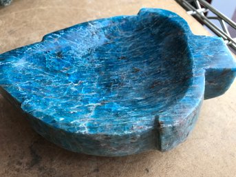 Apatite Gem Stone Leaf Candy Dish, 3 LB 8 Oz, 7 1/2 Inch By 5 Inch