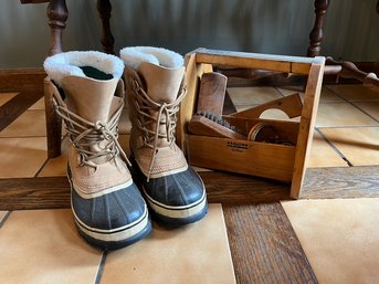 Sorel Winter Boots Size 9 & Shoeshine Kit