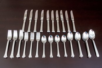 Towle 53 Piece '18/10' Stainless Flatware Service