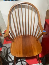 Single Windsor Continuous Bowback Chair