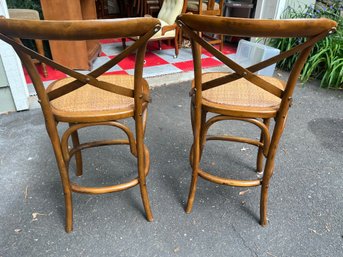 Pair 1: Counter Stools (2pcs)