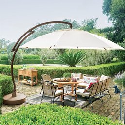 Frontgate 13 FT  Umbrella With Base