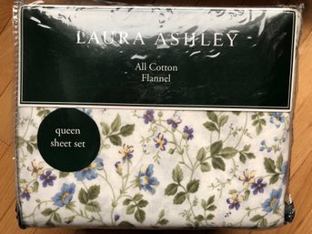 Queen Size Laura Ashley Floral Flannel - New In Package