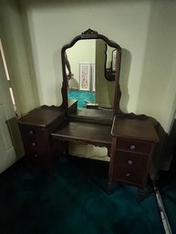 Antique Victorian Dressing Table With Mirror