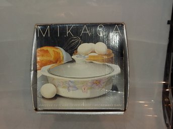Vintage Mikasa 1qt Floral Fire And Ice Casserole/Charisma Gray