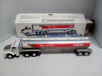 Exxon Collectors Series Toy Tanker Truck       C3