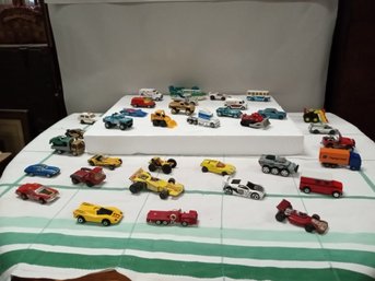 Assortment Of New & Vintage Die Cast Toy Cars Trucks ,.    E1