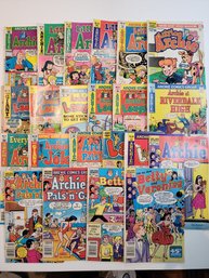 22 Archie Series Comics 35 Cent To 75 Cent