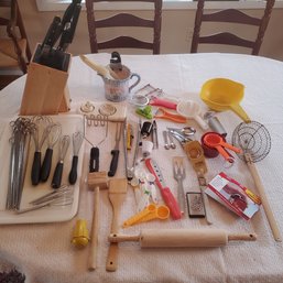 Huge Kitchen Tool Assortment Lot