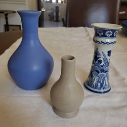 Three Rare Pottery Makers Bud Vases- Daniel Boone, Pigeon Forge & Delft