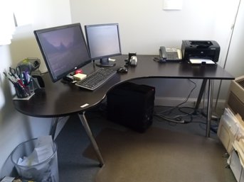 Nice Curved L Shaped - Corner Office Desk With Adjustable Legs