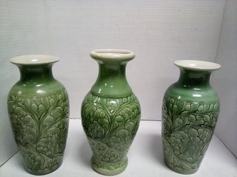 Beautiful Trio Of Unique Green Raised Design Ceramic Vases Made In Taiwan    A2