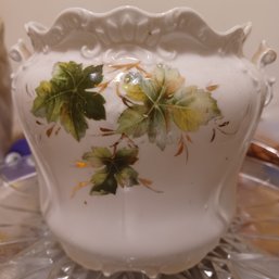 Porcelain Flower Or Candy Dish