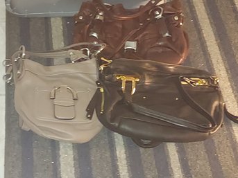 B Makowsky Brown And Black Leather Shoulder Bags