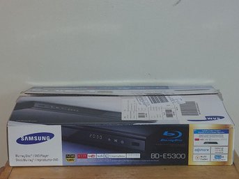 SAMSUNG Blue-ray Disc/dvd Player With Remote