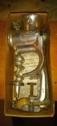 Nice Useful Antique Food & Meat Grinder Made By Universal Co #72