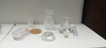 Nice Collection Of Glass , Decanter Stoppers, Paper Weight, Trinket Box.   LIZ S / B4