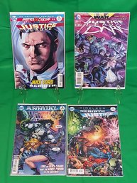 DC Comics JUSTICE LEAGUE #1 #12 #18 & #23 Near Mint