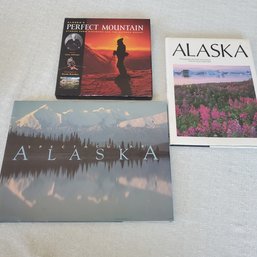 Three Gorgeous Books On Alaska - Loads Of Color Illustrations'.   PM-B2