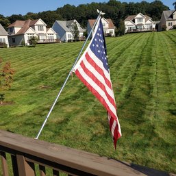 American USA Flag- Good For Outdoors -Eagle Finial & Metal Pole - Annin Flagmakers 100 Percent Nylon