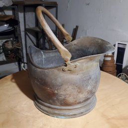 Vintage Copper Fireplace Ashes Bucket With Handles And Large Spout