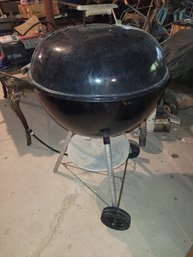 Nice Weber Carcoal Grill