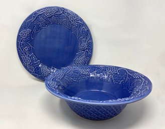 Majolica Bordallo Pinheiro Portugal  Blue Grape Serving Bowl And Plate