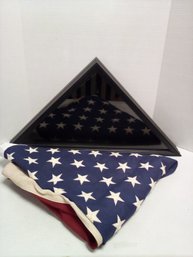 Bulldog American Flag - Wood & Glass Display Case & Tommy Hilfiger/Bulldog 100 Cotton Bunting US Flag 212/B5