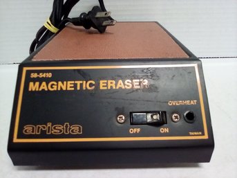 Arista Magnetic Eraser #58-5410 - Powers Up - Made In Taiwan    RD/C5