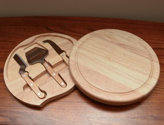 Fold-Out Cutting Board With Cheese Utensils