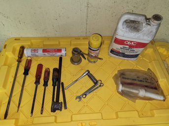 Handy Shop Gear Screw Drivers , Oil Can,gearcase Lube ,lube Pump