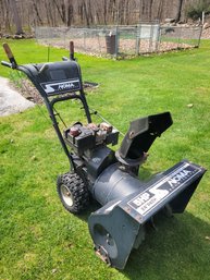 Beautiful Heavy Duty Noma Snow Blower -24 Inch Clearing Path - 6 Speed