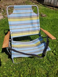 Great Extra Large Outdoor / Beach Folding Chair - Metal Frame & Wood Armrests