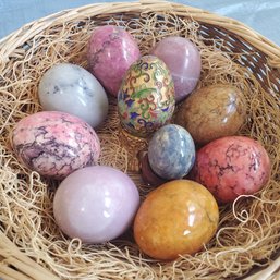 9 Lovely Colored Marble Eggs & 1 Painted Egg