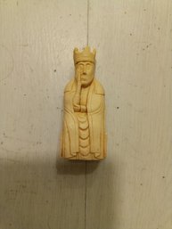 RESIN  SIGNED QUEEN CHESS PIECE