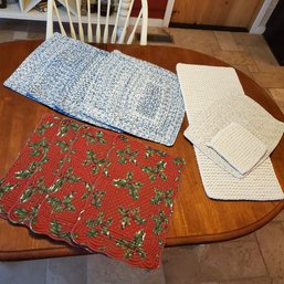 10 Cloth / Knitted Dining Placemats, 1 Runner & 1 Pot Holder.     DR