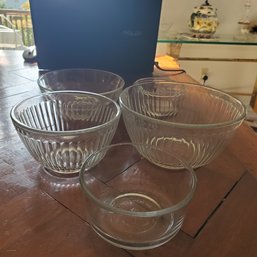 5 Glass Kitchen Cooking Bowls - 2 Nesting Pyrex Ribbed Bowls, 1 Anchor Hocking