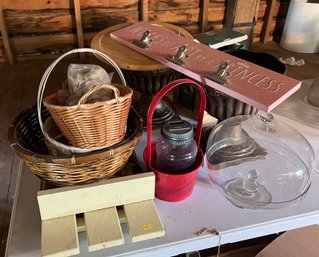 195. Assorted Kitchen Decorative Items - Baskets - Flower Pots Etc.