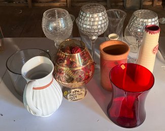 196. Assorted Flower Vases