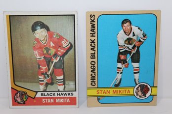 1972 & 1974 Topps NHL Stan Mikita