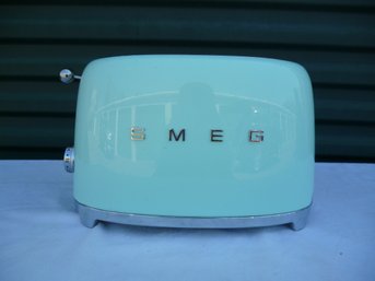 SMEG Toaster Retro Style Pastel Green