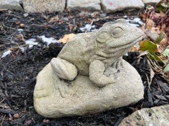 Cast Stone Frog Statue