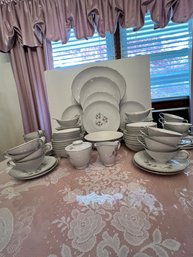 Narumi Fine China, Pattern: Pinecrest # 5099