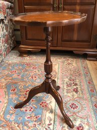 Mahogany Chippendale Pie Crust Leather Top Stand