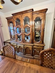 Thomasville, China Cabinet