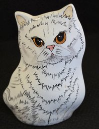 'Cats By Nina' Lyman White Ceramic Persian Cat Planter/ Vase