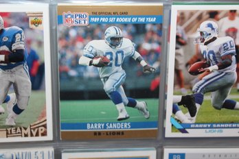 Football Binder Over 220 Cards - Barry Sanders Collection Incl. Rookie Pro-Set