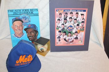 Mets Lot - 5 Yearbooks